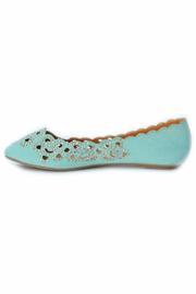 Rhinestone Floral Flat