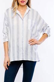  Oversized Striped Shirt