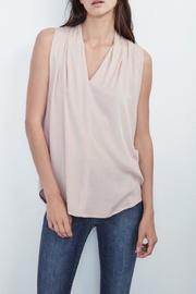  Fabulous Sleevless Top