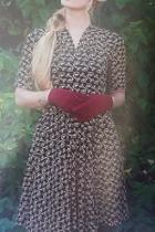  Gramophone Print Dress