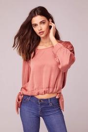  Falling-in-love Tie Top