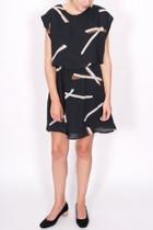  Gutai Layered Dress