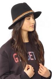  Hat Vedora
