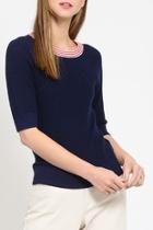  Contrast Neck Sweater