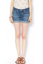  Boyfriend Roll Short
