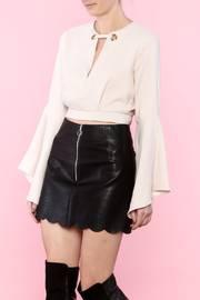 Nude Bell Sleeve Crop