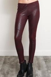  Textured Faux-suede Leggings