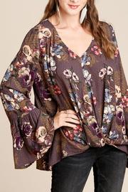  Fashions In Floral Top