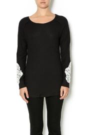  Raglan Sleeve Top
