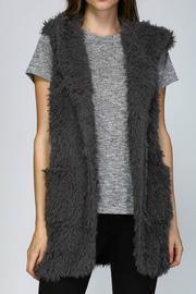  Hooded Shaggy Vest