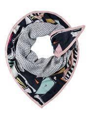  Doublesailor Dark Shawl