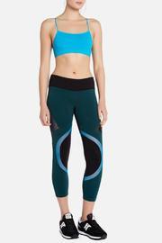  Divison Oasis Capri