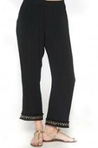  Cropped Black Pants