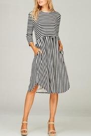 Striped 3/4-sleeve Dress