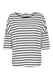  Vestia Tee