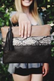  Hand Strap Clutch