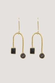  Mari Curved Dangle Earrings