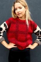  Plaid Animal Jacquard Sweater