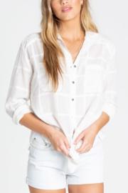  Easy Moves Button Up