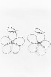  Outlined Flower Earrings