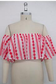  Ruffled Off-the-shoulder Crop Top