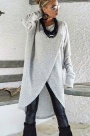  Elongated Tee