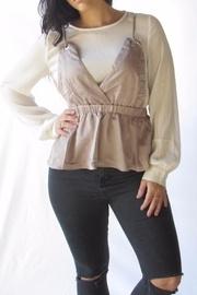  Contrast Layered Blouse