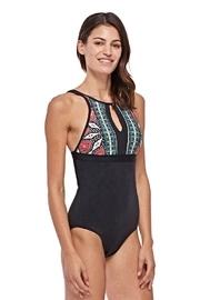  Mactan One Piece