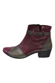 Leather Ankle Boot