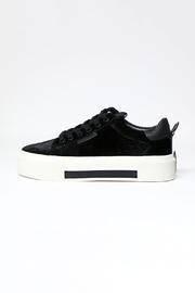  Tyler Lace Up Sneaker