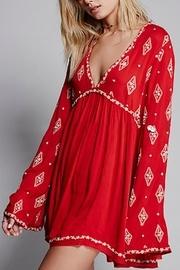  Elle Red Top