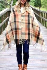  Plaid Button Scarf