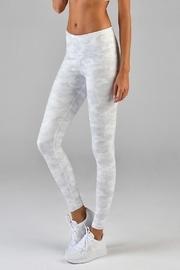  Camo Elongate Legging