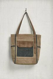  Oasis Tote Bag