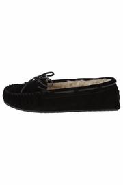  Minnetonka Cali Slipper
