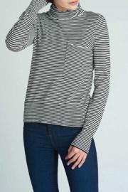  Fitted Turtleneck Top