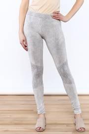  Light Gray Leggings