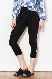  Side Ankle Cut Out Capri