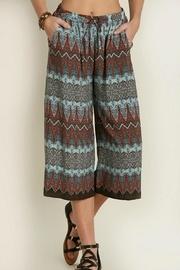  Relaxed Print Capris