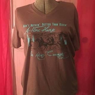  Fine Horse V-neck Tee