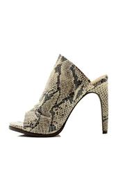  Beige Snakeskin Shoes