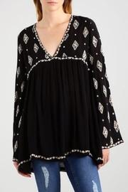  Diamond Embroidered Top