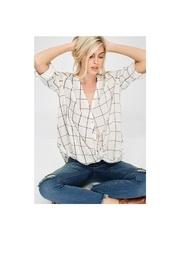  Checked V-neck Shirt