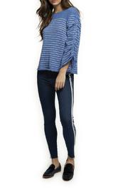  Adj Ruched Sleeve Sweater