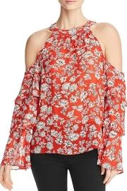  Tiered-sleeve Cold-shoulder Top