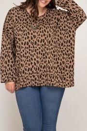  Open-back Leopard Top
