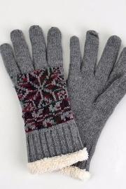  Convince More Gloves
