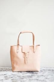  Tan Leather Tote-bag