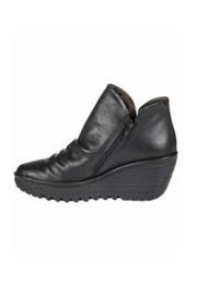  Side Zip Leather Bootie