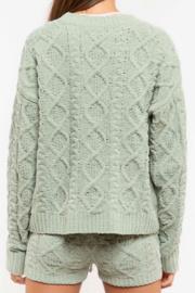  Plush Cable-knit Sweater